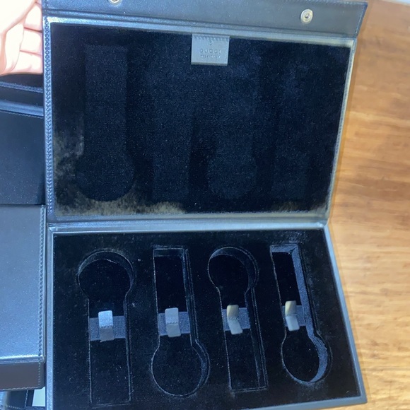 Gucci Jewelery and Watch Travel Suitcase with Diamond Pattern Cover Bag - Picture 13 of 15